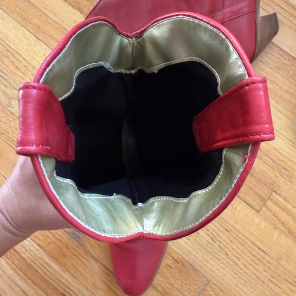 Bold mid-calf Cowboy boots in rich cherry red 🍒 - Picture 10 of 10